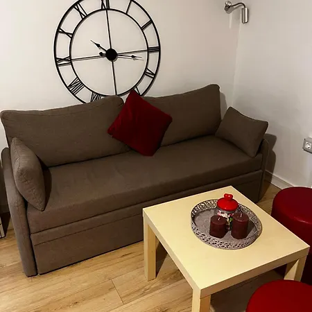 Euphoria Apartment